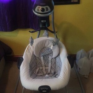 Graco Baby Swing